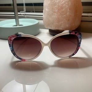 Jessica Simpson Sunglasses